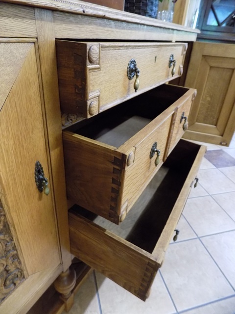 Komoda celomasívna - 4