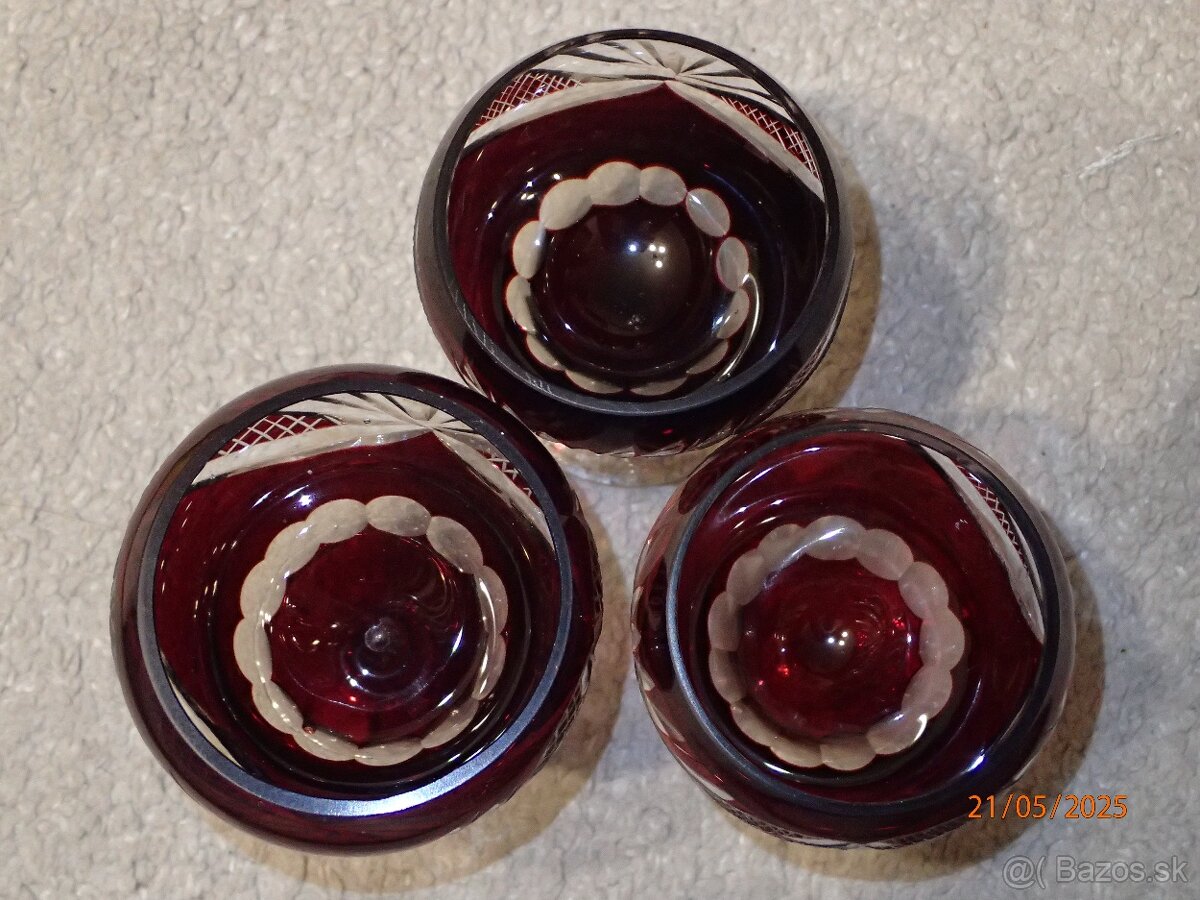 Rubínové sklo poháre cca 9cm - 4