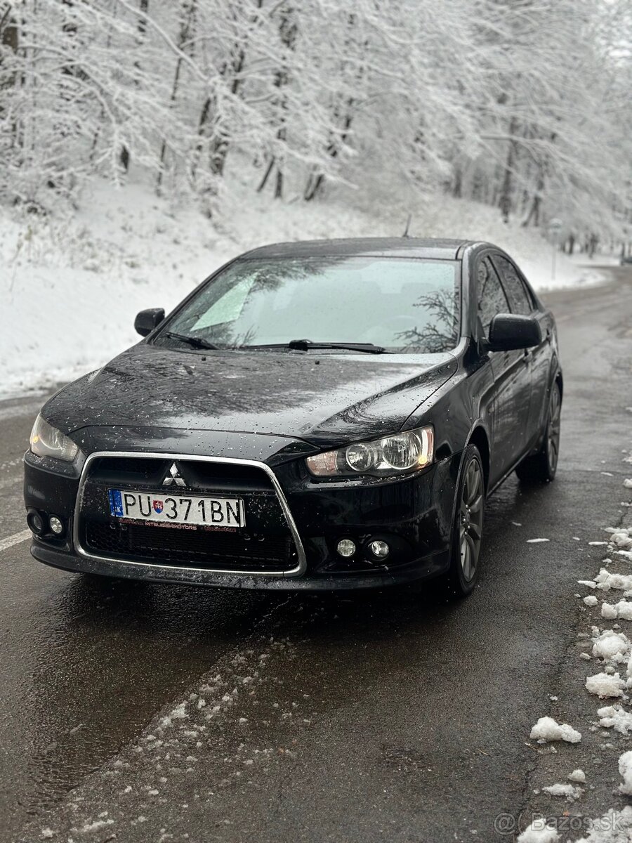 Mitsubishi Lancer 1.8 - 4