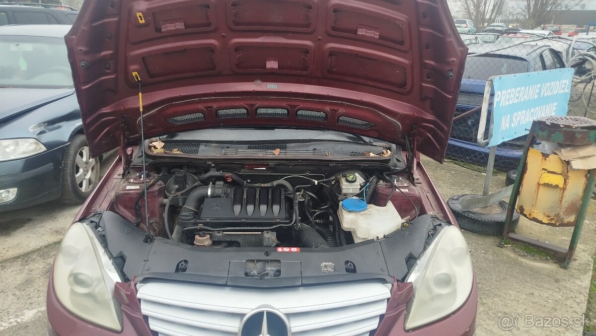 Mercedes W245 B200 CDI - 4