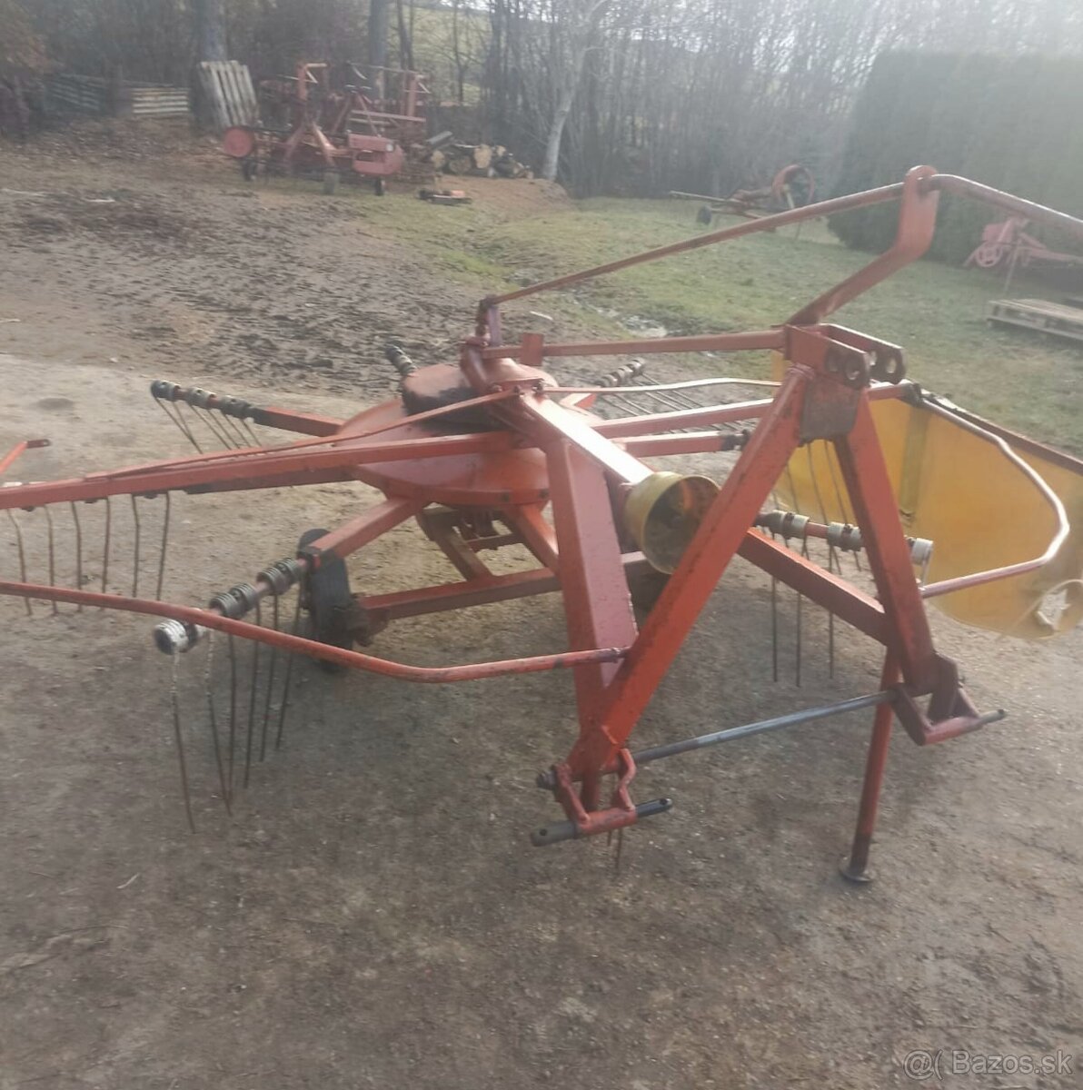 Zhrňovač Pottinger 301 - 4