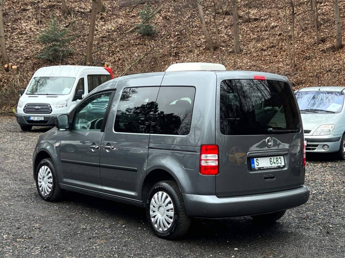 VW Caddy 1.2 TSI 77 kW 2x šoupačky 2011 klima serviska - 4