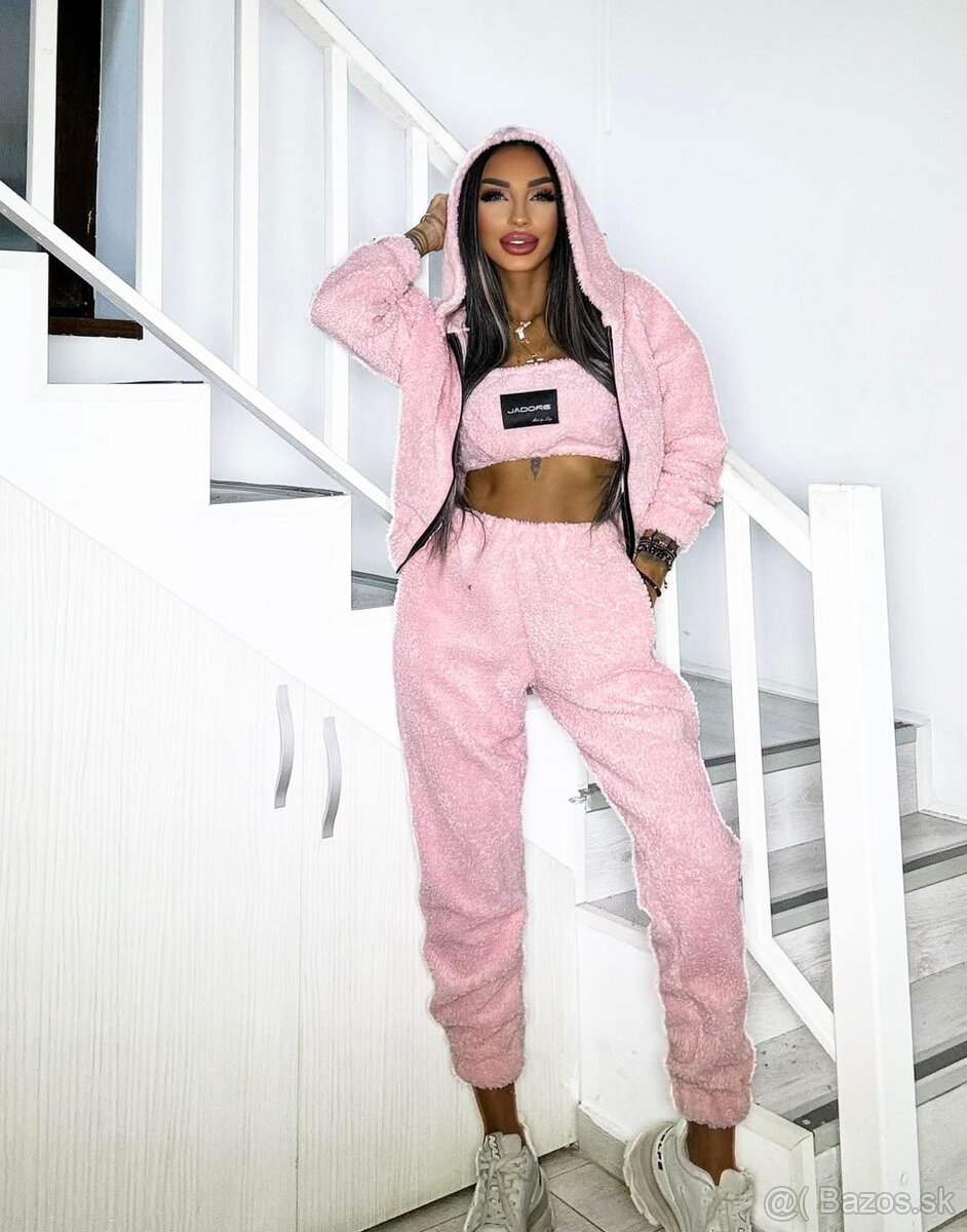 Moderna damska TEDDY plysova suprava v ruzovej farbe NOVA - 4