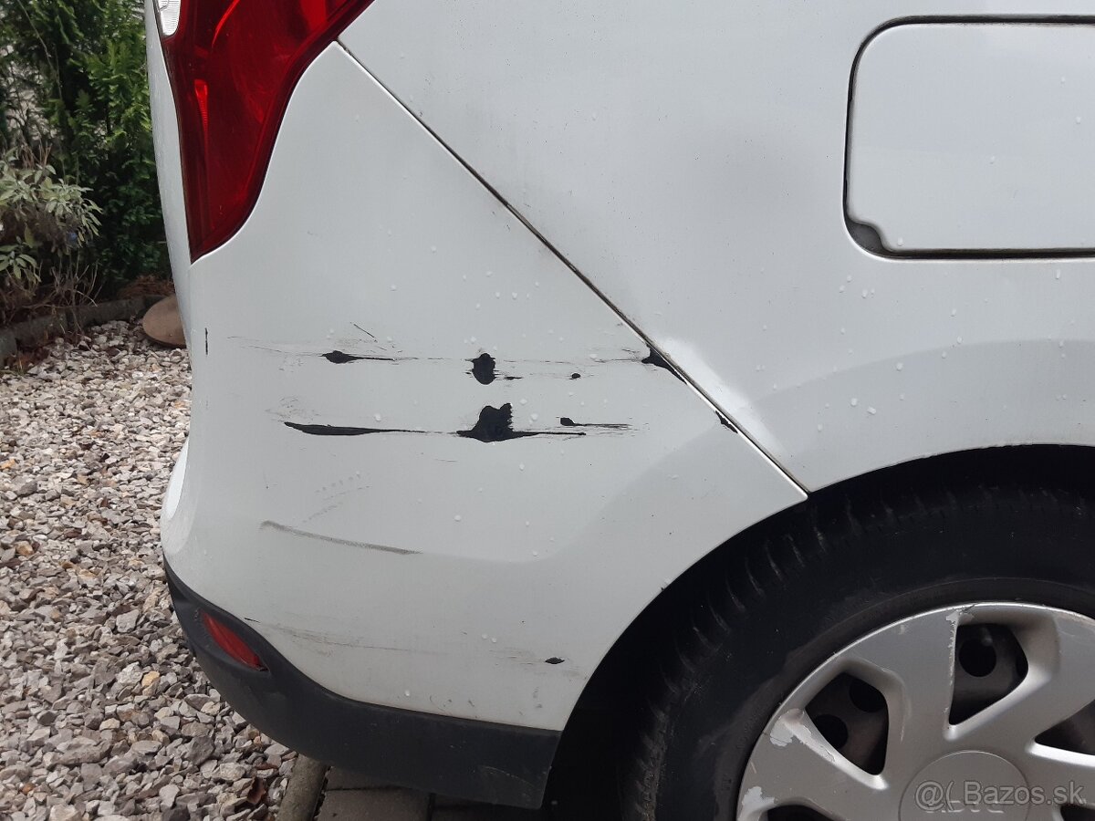 Dacia Lodgy 1.2 (7 miest) - 4