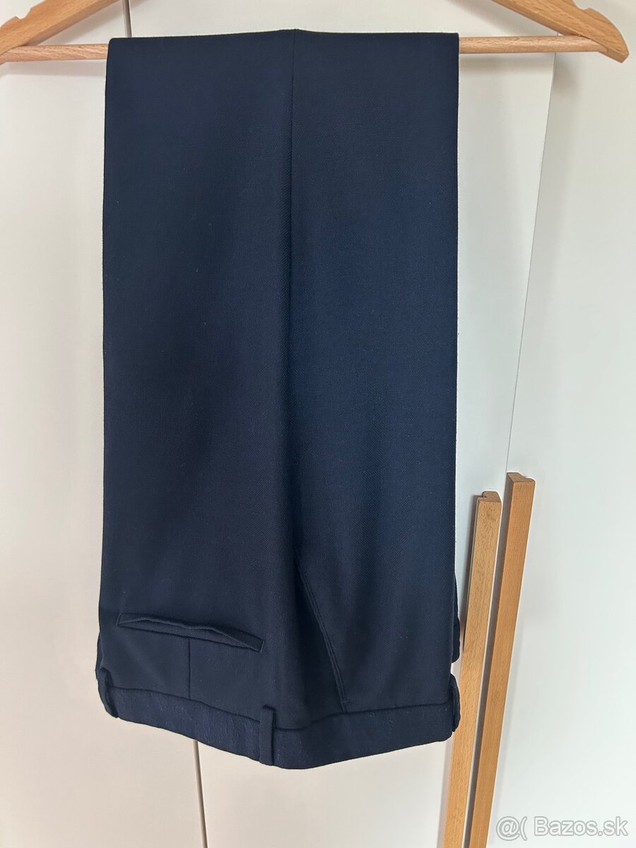 Oblek - 4