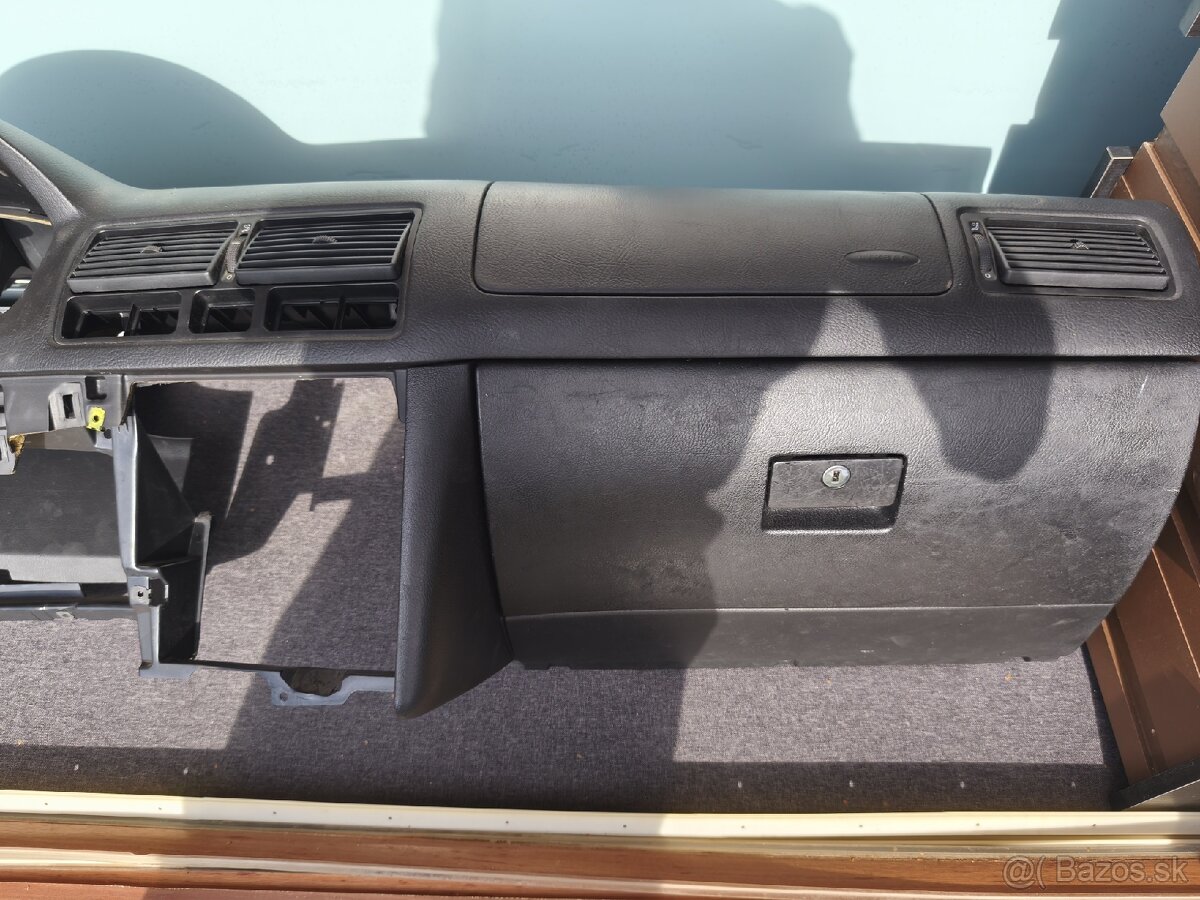 Palubovka golf 4 + diely - 4