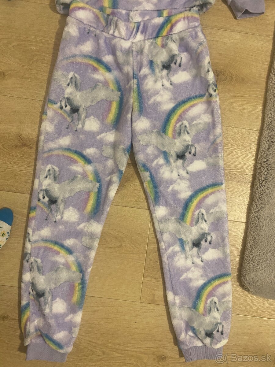 Dievčenské pyzamko - 4