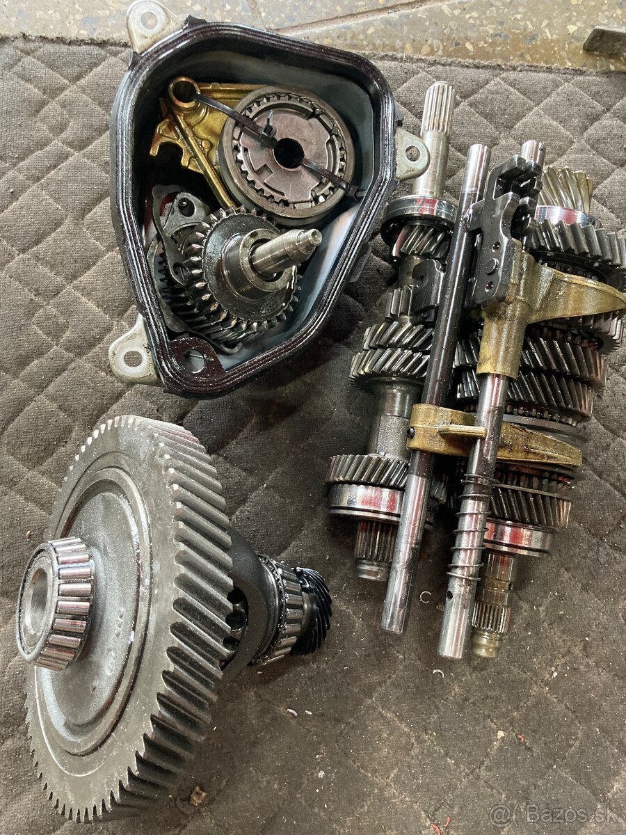 Kratke prevody,zotrvacniky citroen peugeot 13/64 13/59 - 4