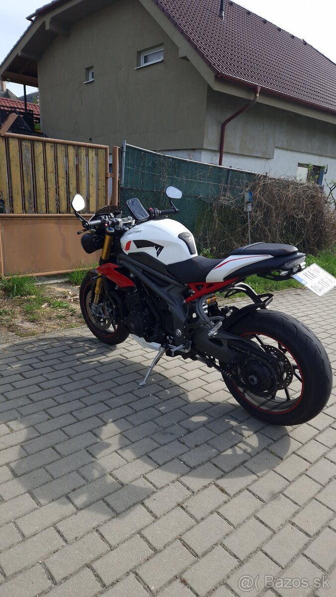 Triumph speed triple R 1050 / mozna vymena - 4