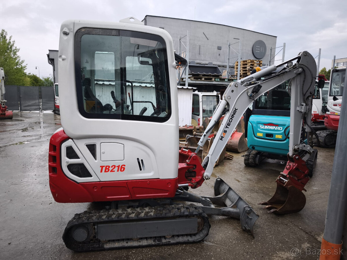 TAKEUCHI TB216 DIESEL - 4