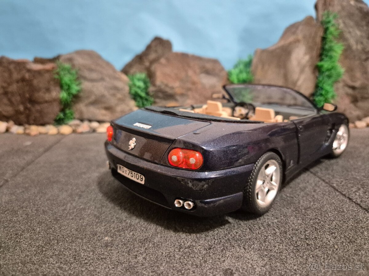 Prodám model 1:18 Ferrari 456GT cabrio - 4