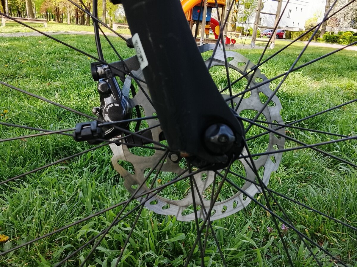 KTM LEGARDA RACE - 4