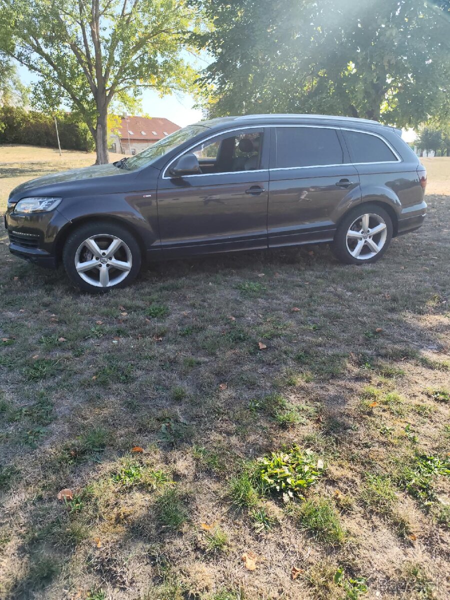 Audi Q7 - 4