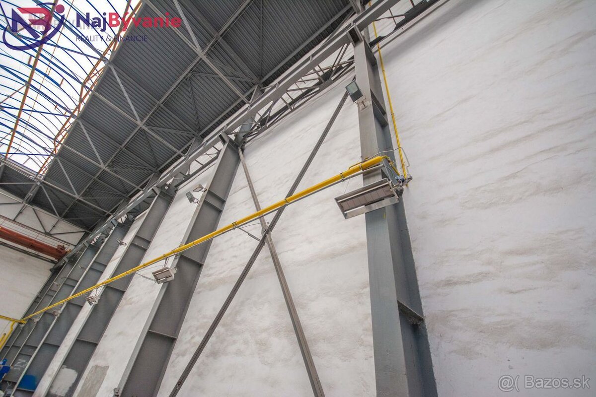 Prenájom - Výrobná hala 1200m2 Ružomberok - Biely Potok - 4