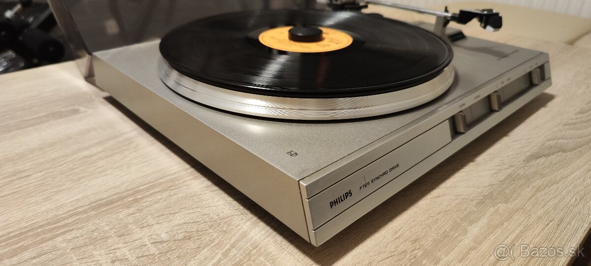 Gramofon PHILIPS F7211 Synchro drive - 4