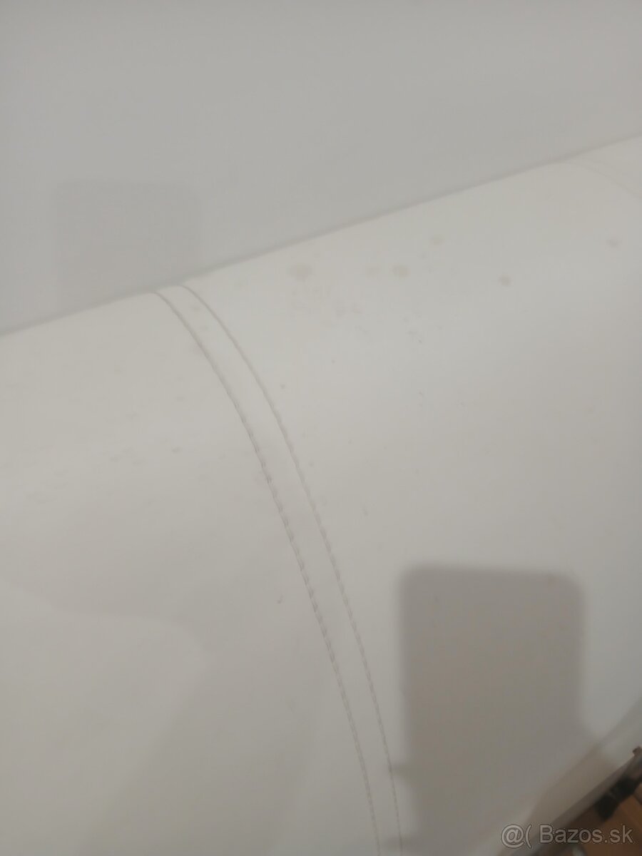 Manželská posteľ - 4