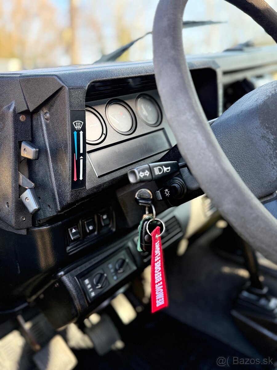 LAND ROVER DEFENDER 110 td5 - na predaj - 4