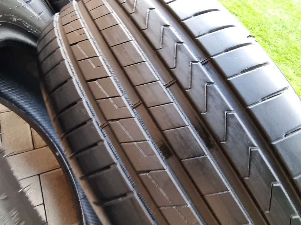 pneu 17″ 235/55R17 HANKOOK letné 6mm DOT2024 - 4