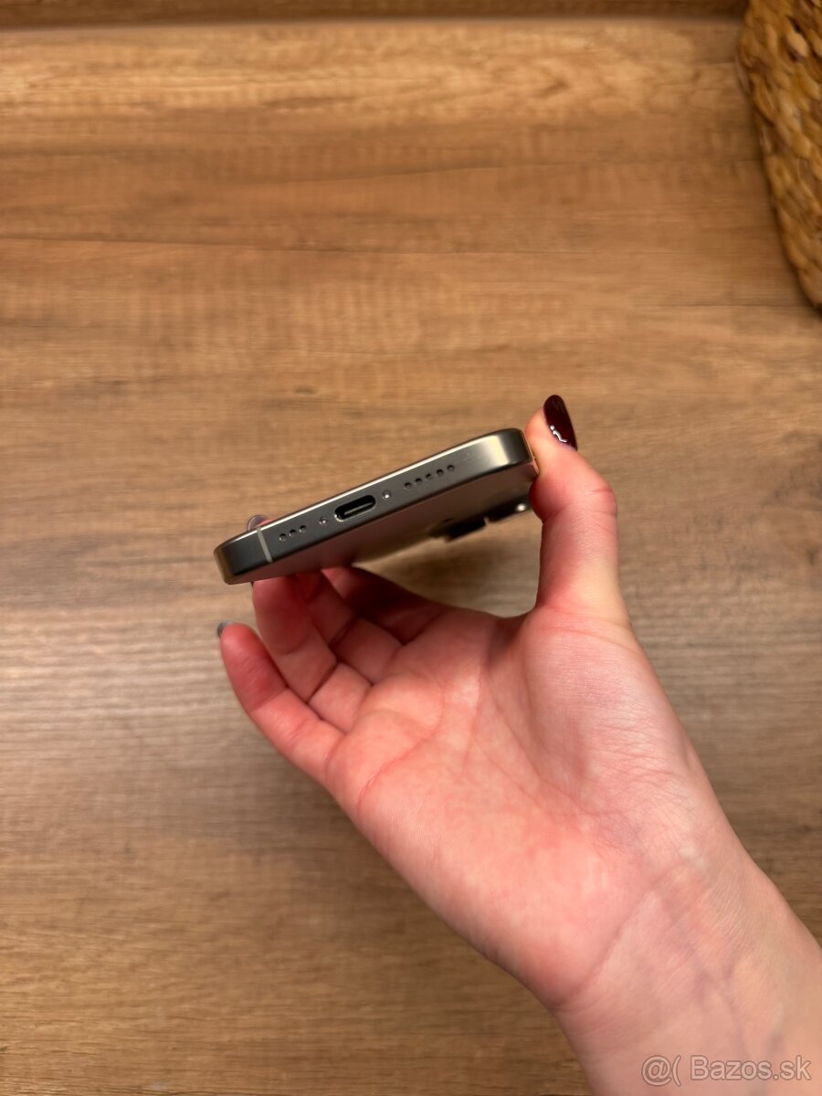 Predám iPhone 16 Pro 128GB – strieborný - 4