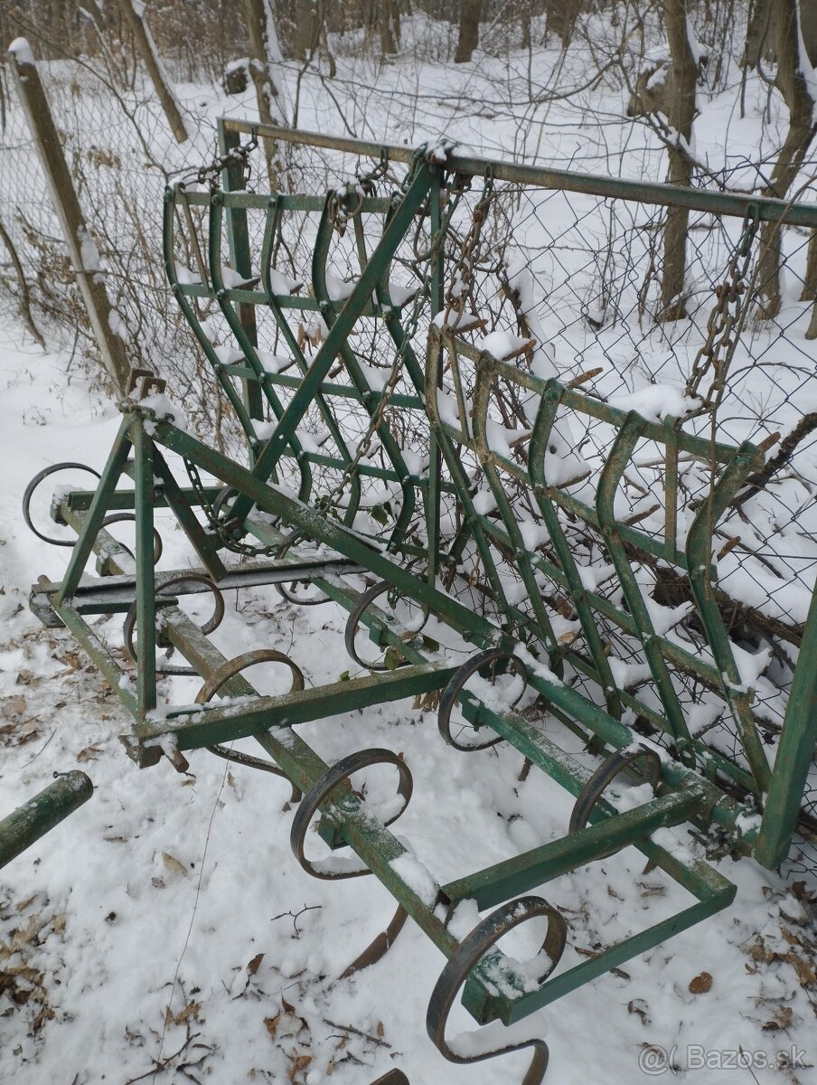 Pluh, kultivátor, čert - 4