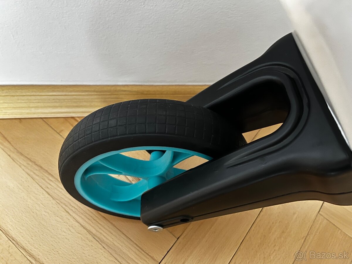 Detské odrážadlo Funny Wheels s košíkom - 4