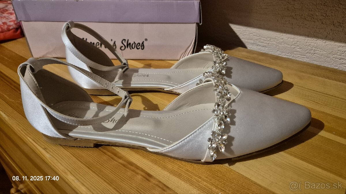 Trendyol biele strieborne balerinky na zapinanie 42 - 4