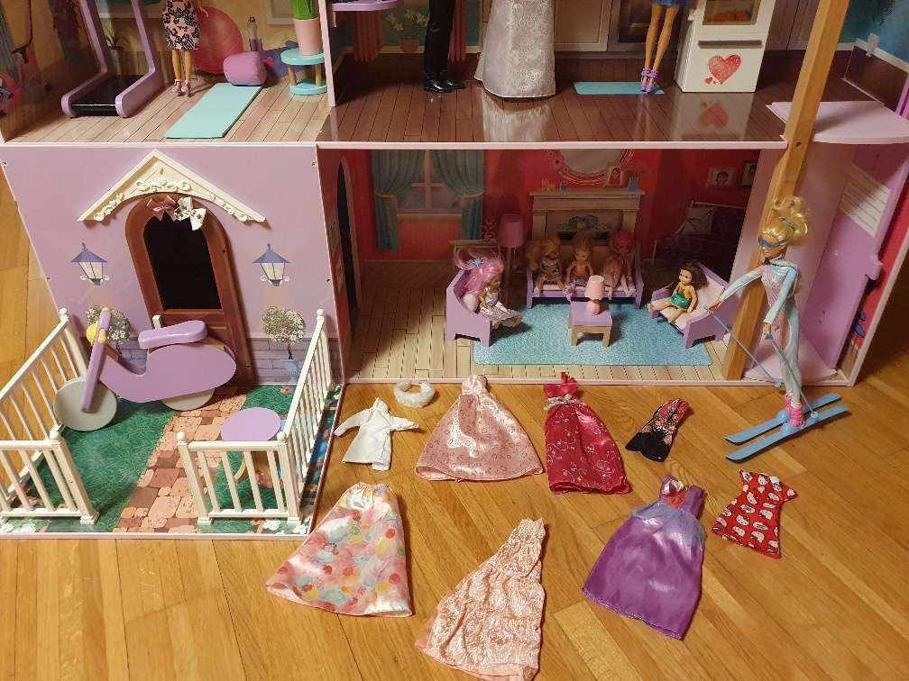 Drevený domček Barbie s obytným autom Barbie - 4