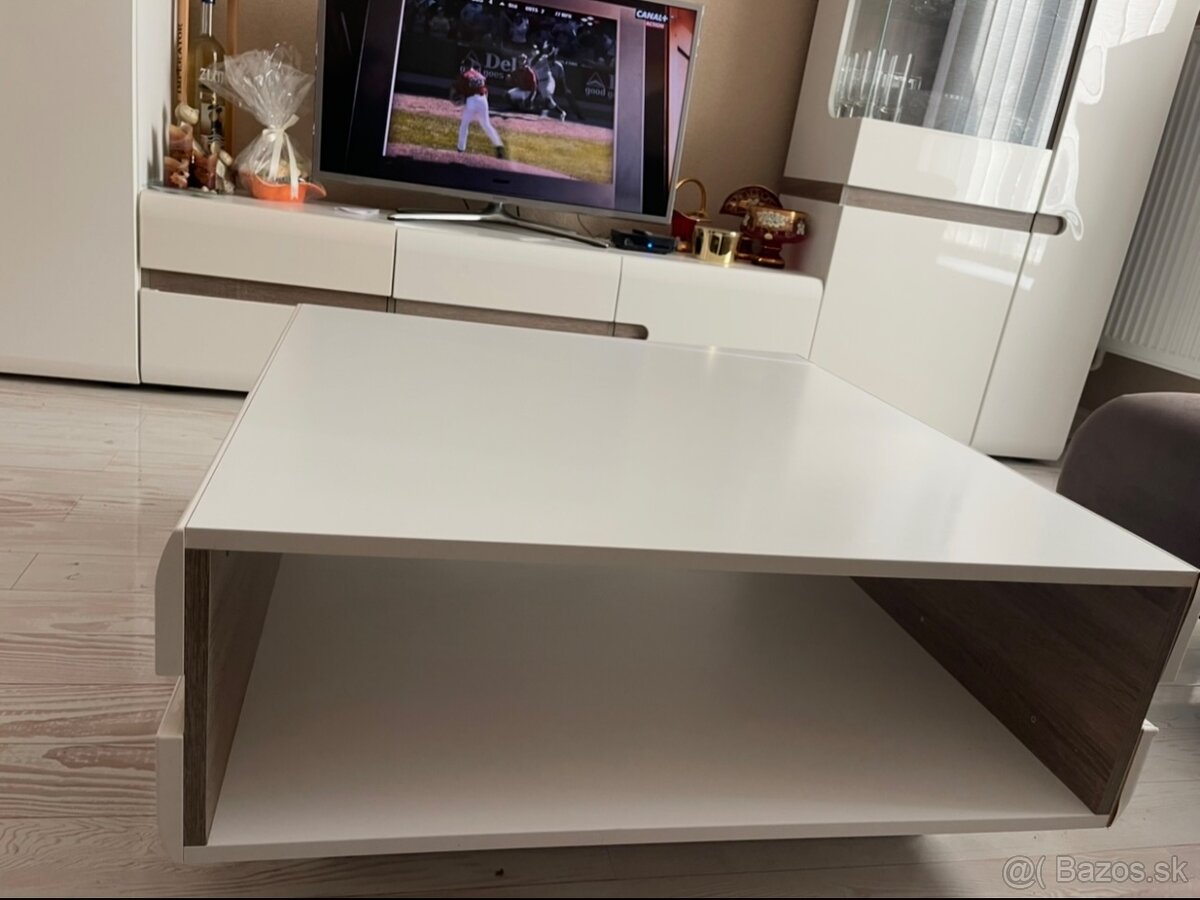 Konferenčný stolík - 4