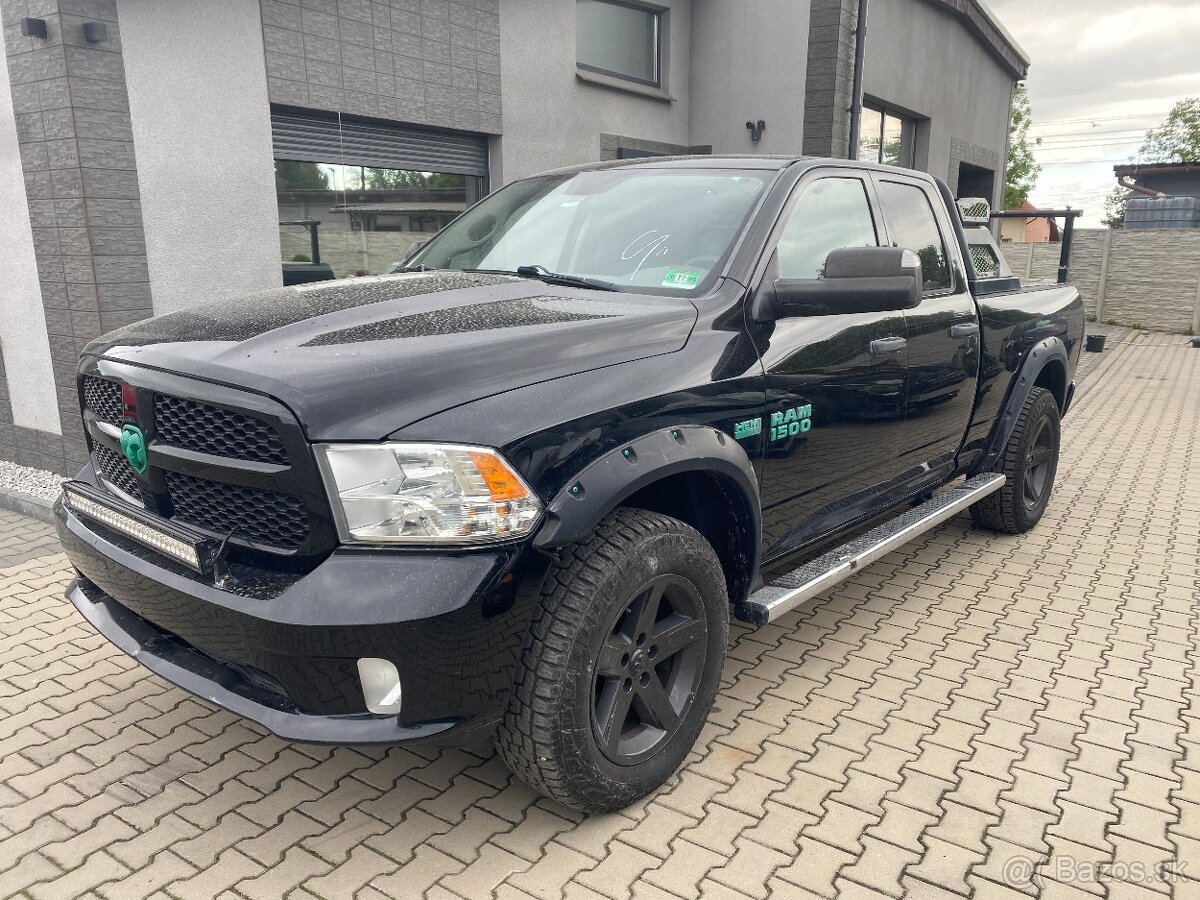 Dodge Ram 5.7 LIFT MODEL neni bourane 2013 - 4