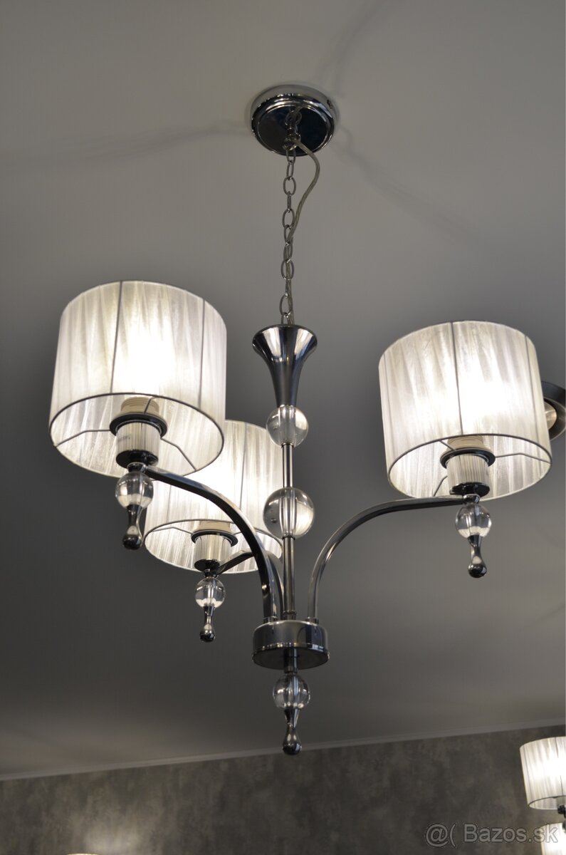 Luster visiaci čierny, biely, guľový - 4