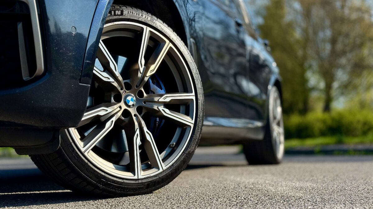 BMW X5 XDrive M50d A/T - 4