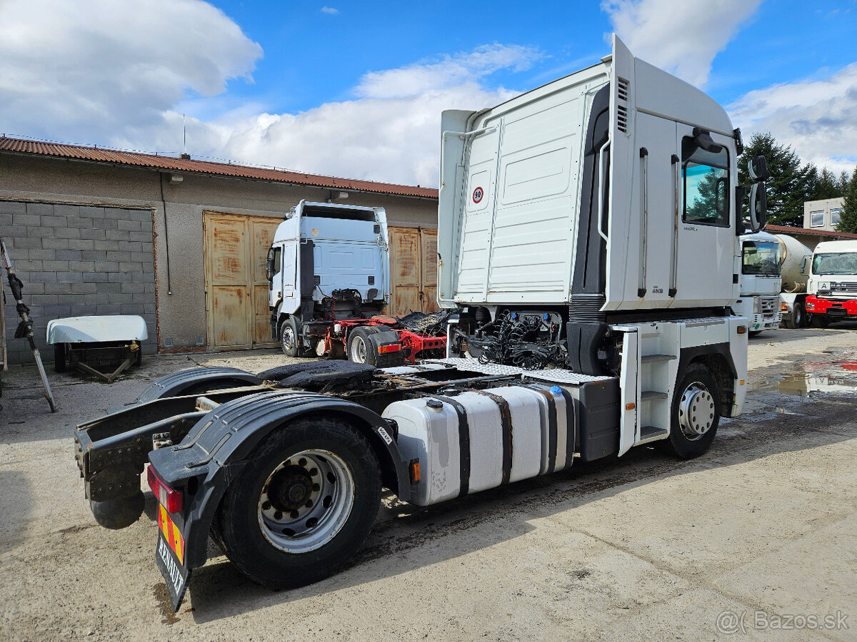 Predám ťahač Renault Magnum 480 EEV - 4