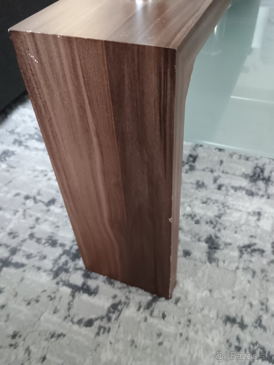 Konferenčný stolík - 4