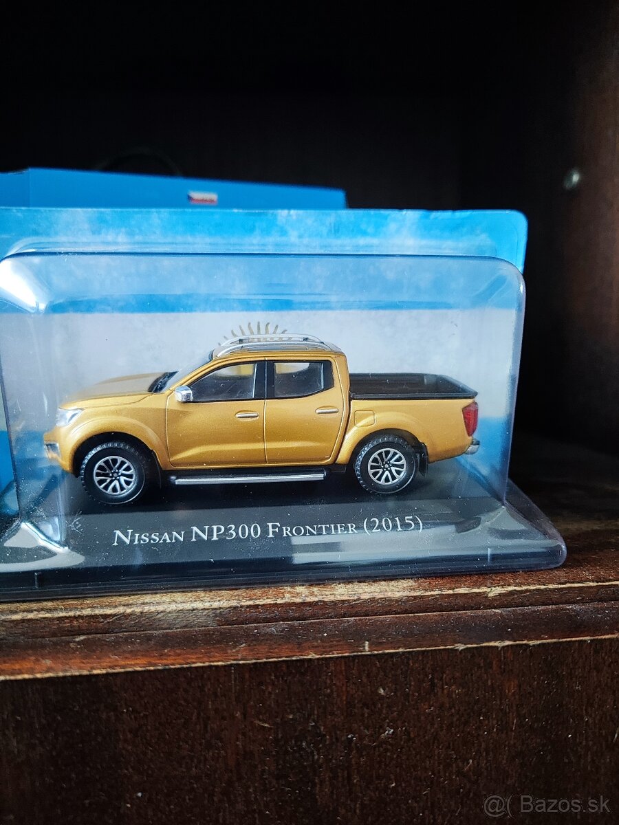 Nissan modely 1:43 - 4
