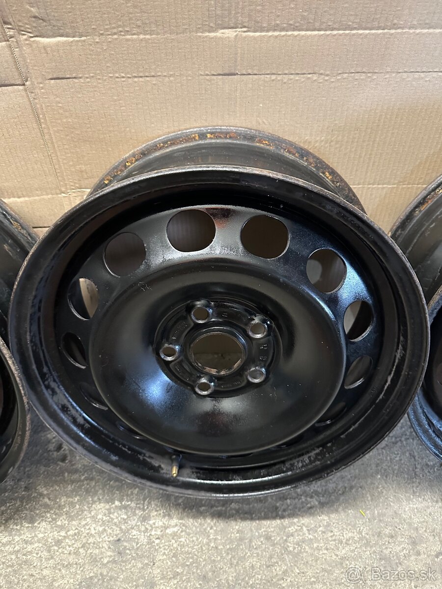 Originál VW/SKODA/SEAT/AUDI plechové disky 5x112 r16 - 4
