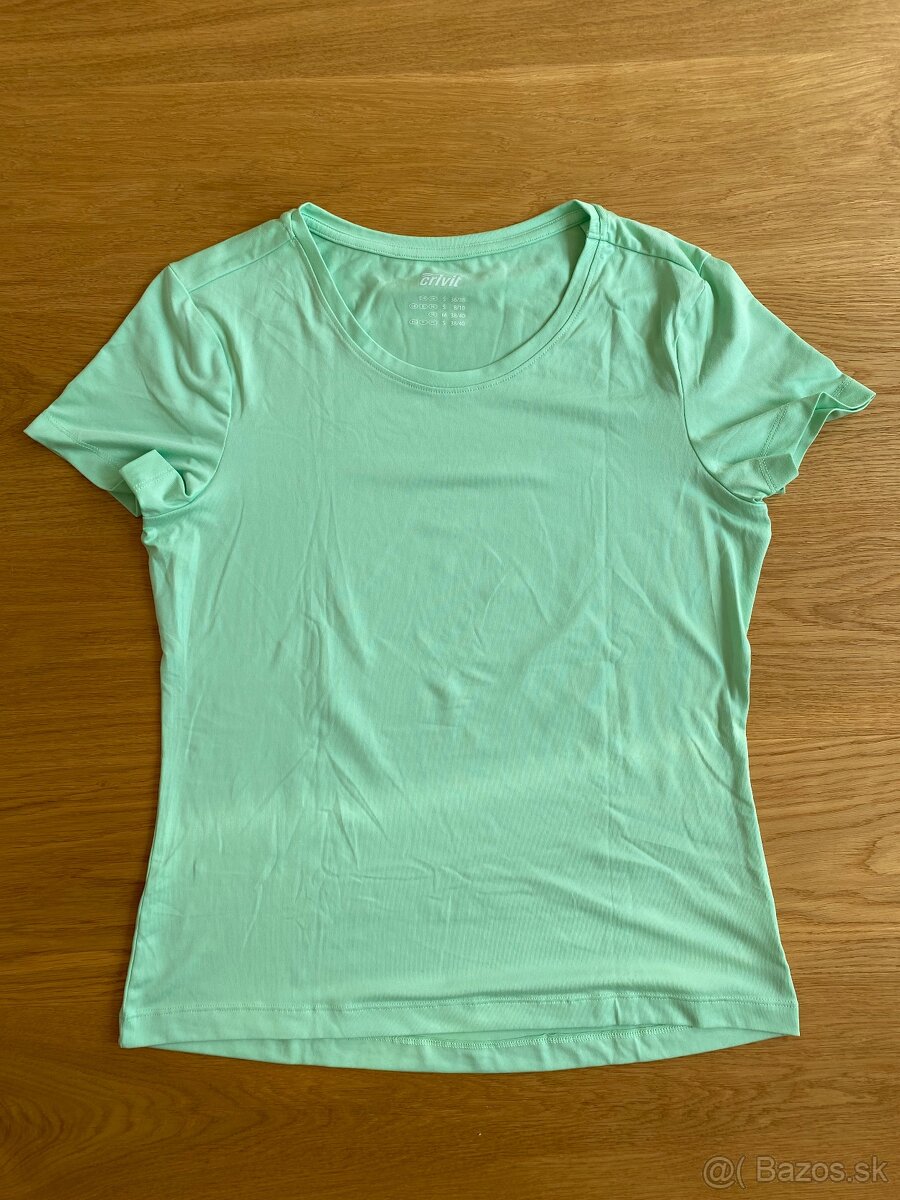 Tielka + tričká Crivit - 4
