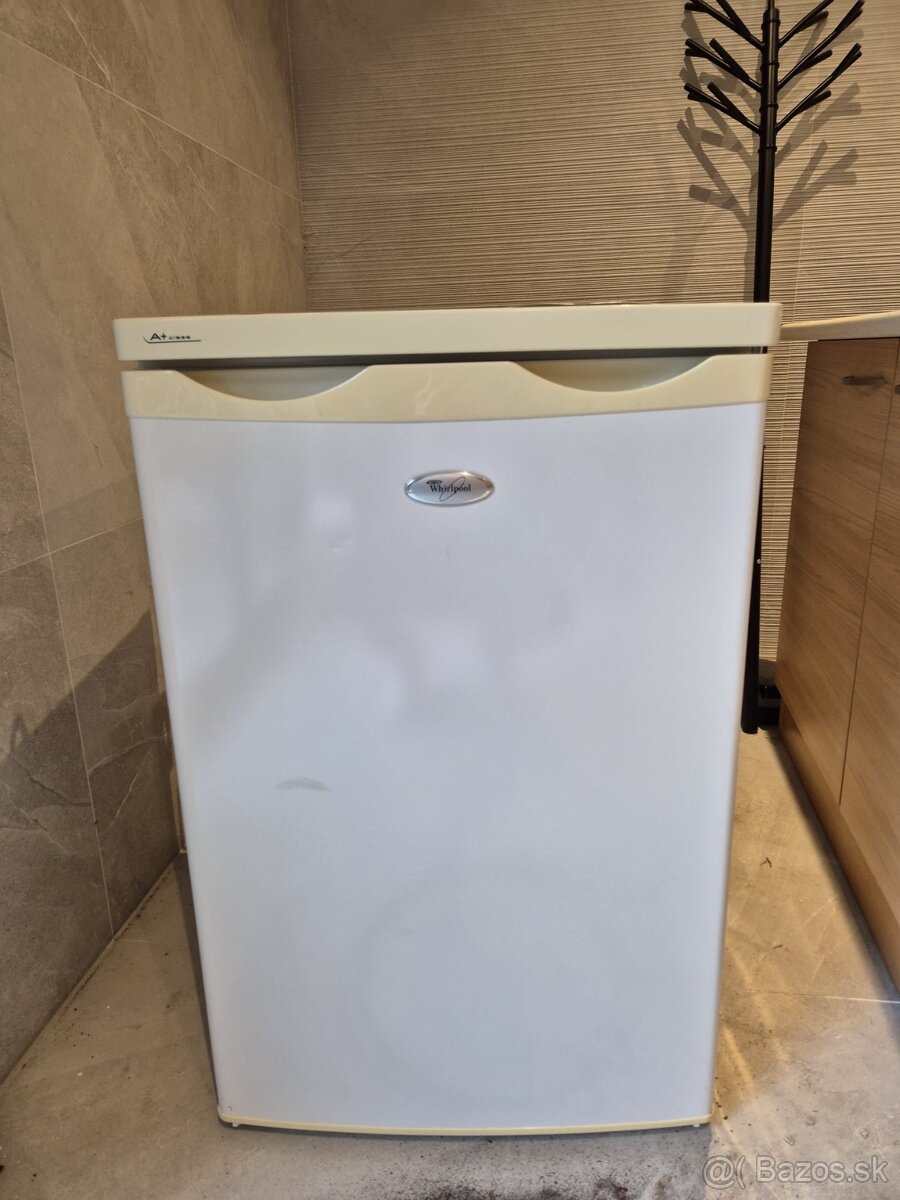 Kuchynska linka+chladnicka - 4