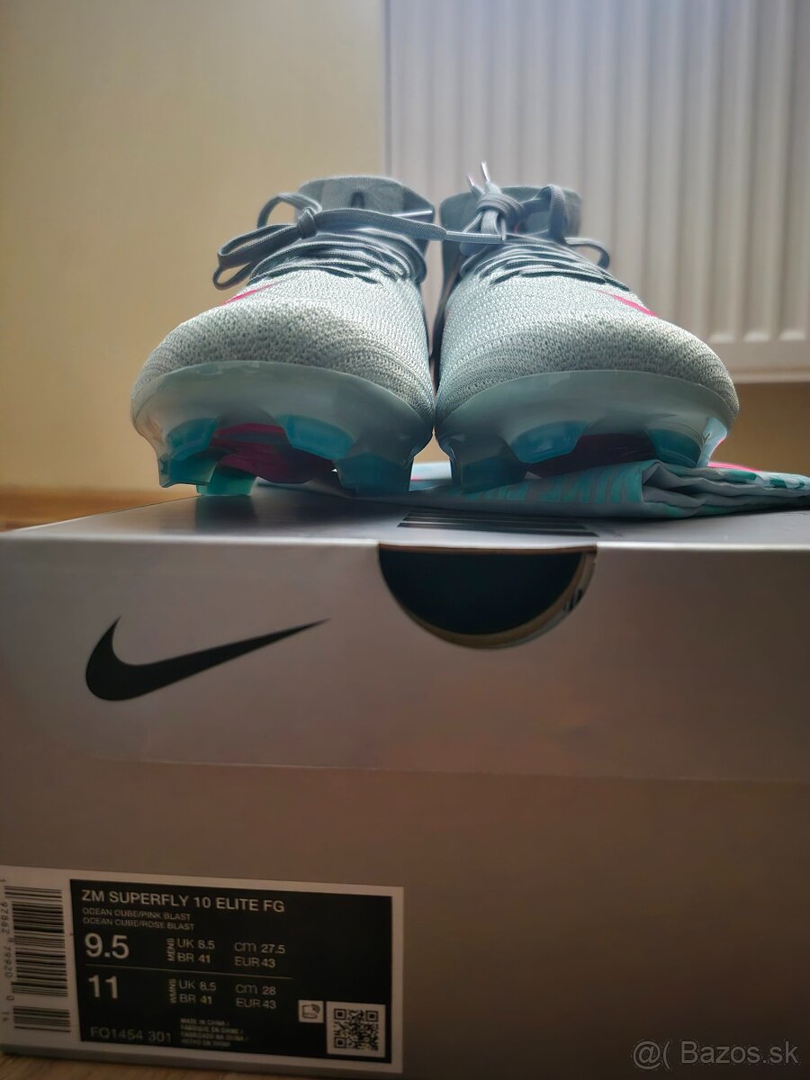 Kopačky Nike Mercurial Superfly 10 Elite FG 43 - 4