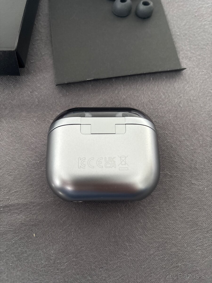 Samsung Buds3 Pro strieborné - nové - 4