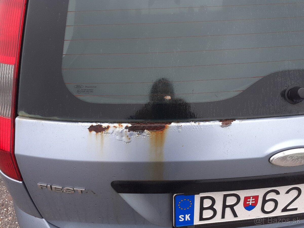 Ford fiesta - 4