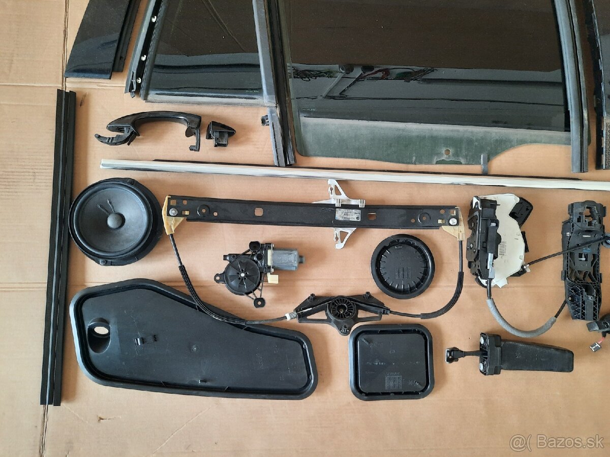 diely dverí Octavia 3 combi - 4