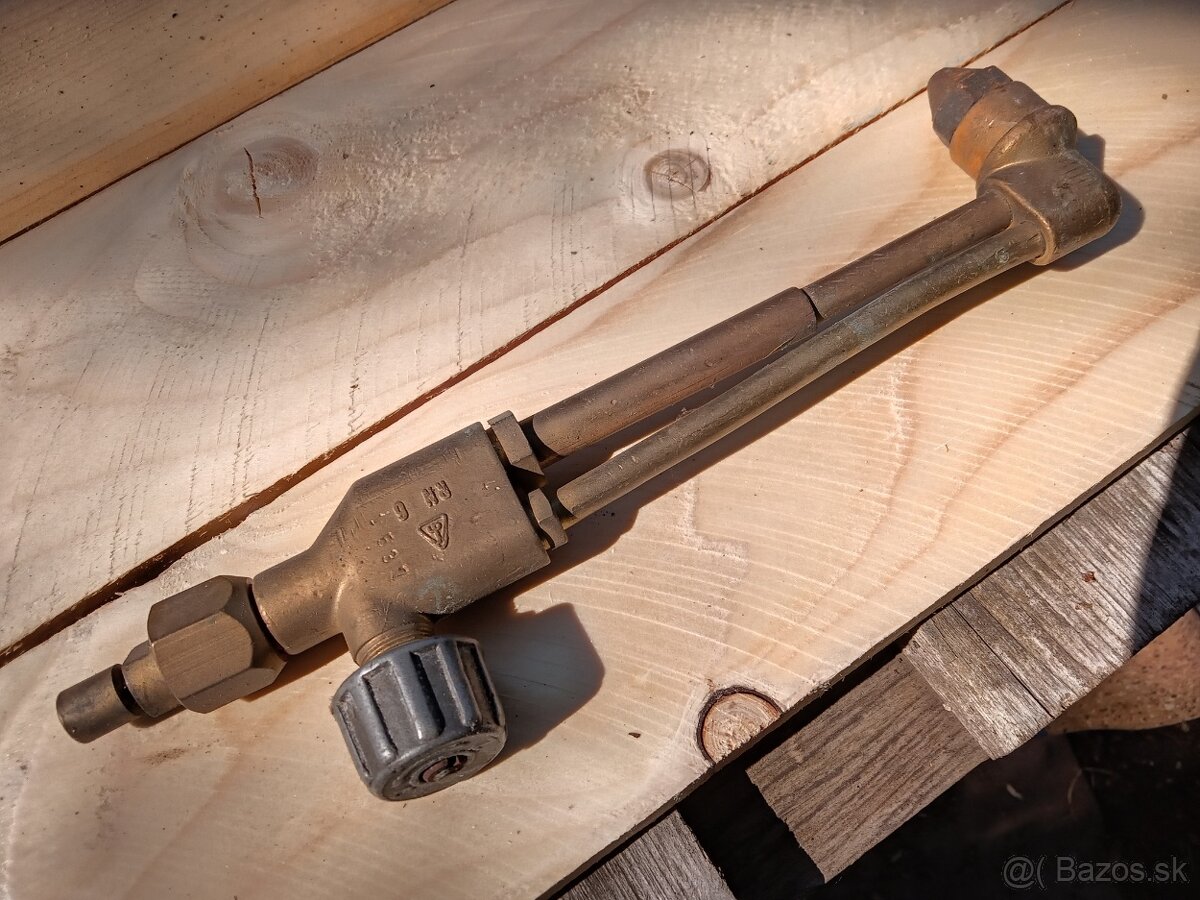 Suprava acetylen. - 4