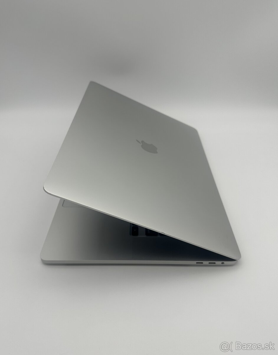 MacBook Pro 16" 2019 CTO Silver + ZÁRUKA - 4