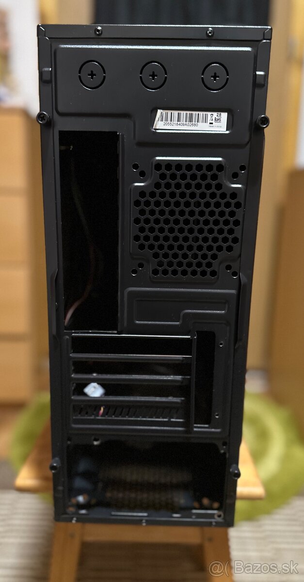 Zalman T4 - PC skriňa - REZERVOVANÁ - 4