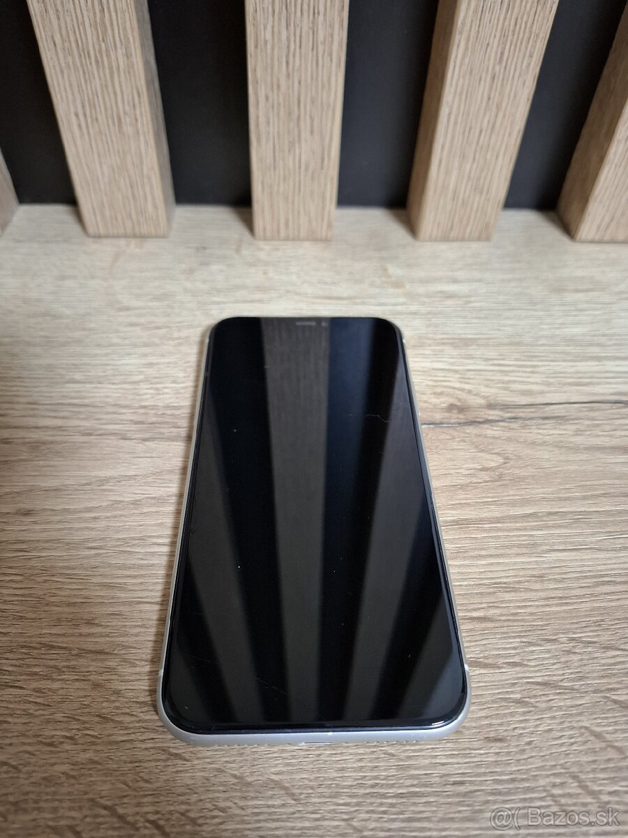 Apple Iphone 11 64 GB - 4