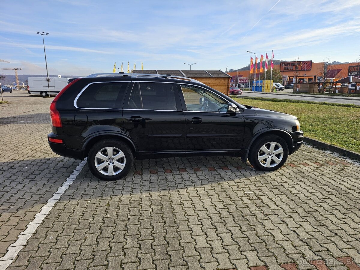VOLVO XC90 D5 7 miestne 8/2014 - 4