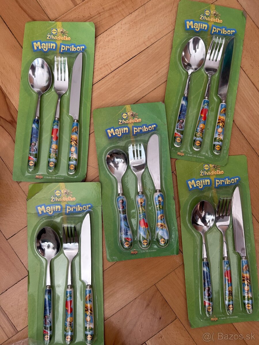 Úplne nová mala stolička na kolieskach - 4