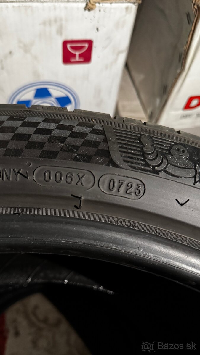 Letná sada Michelin 235/50 r21 - 4