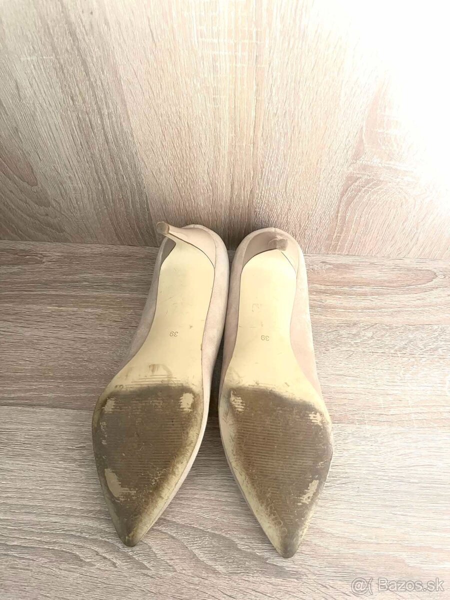 Predám dámske lodičky GUESS - 4