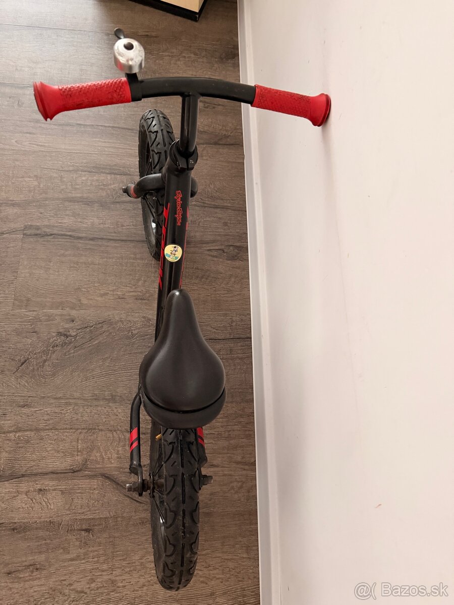 Odrážadlo Trek - 4